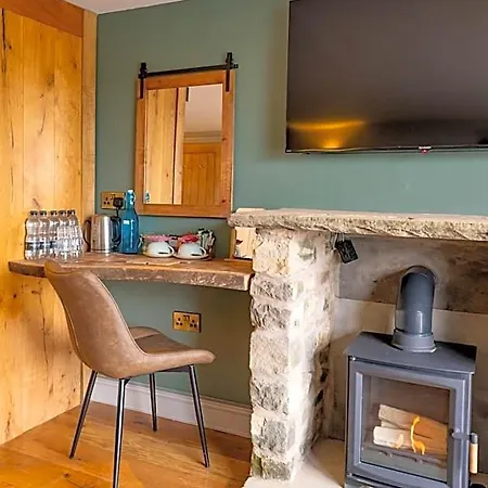 The Tan Hill 4*