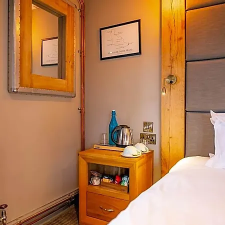 The Tan Hill Hotel