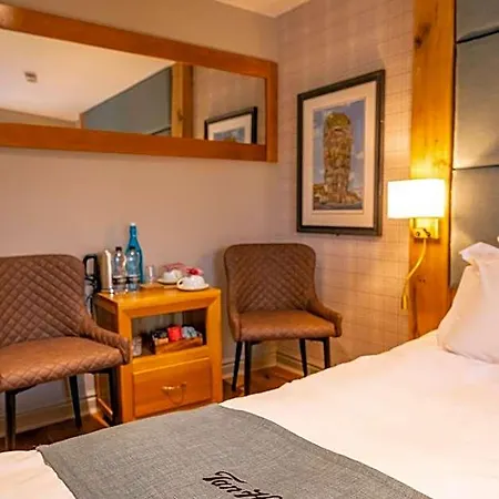 Hotel The Tan Hill